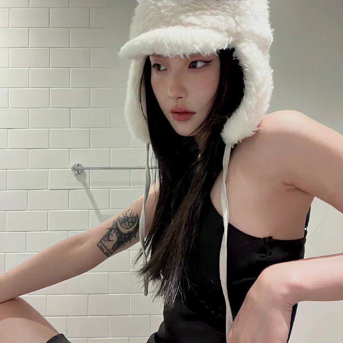 美女与液体人